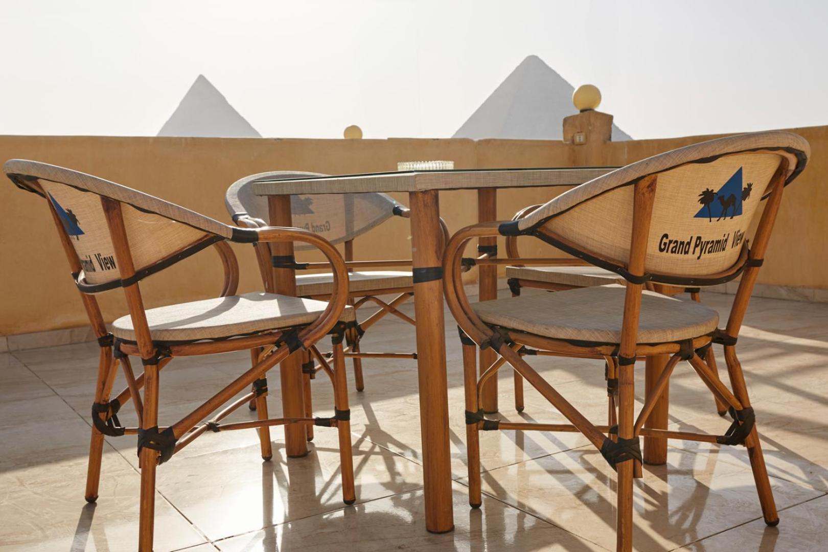 Grand Pyramid View Hotel Kafret el-Gabal Buitenkant foto