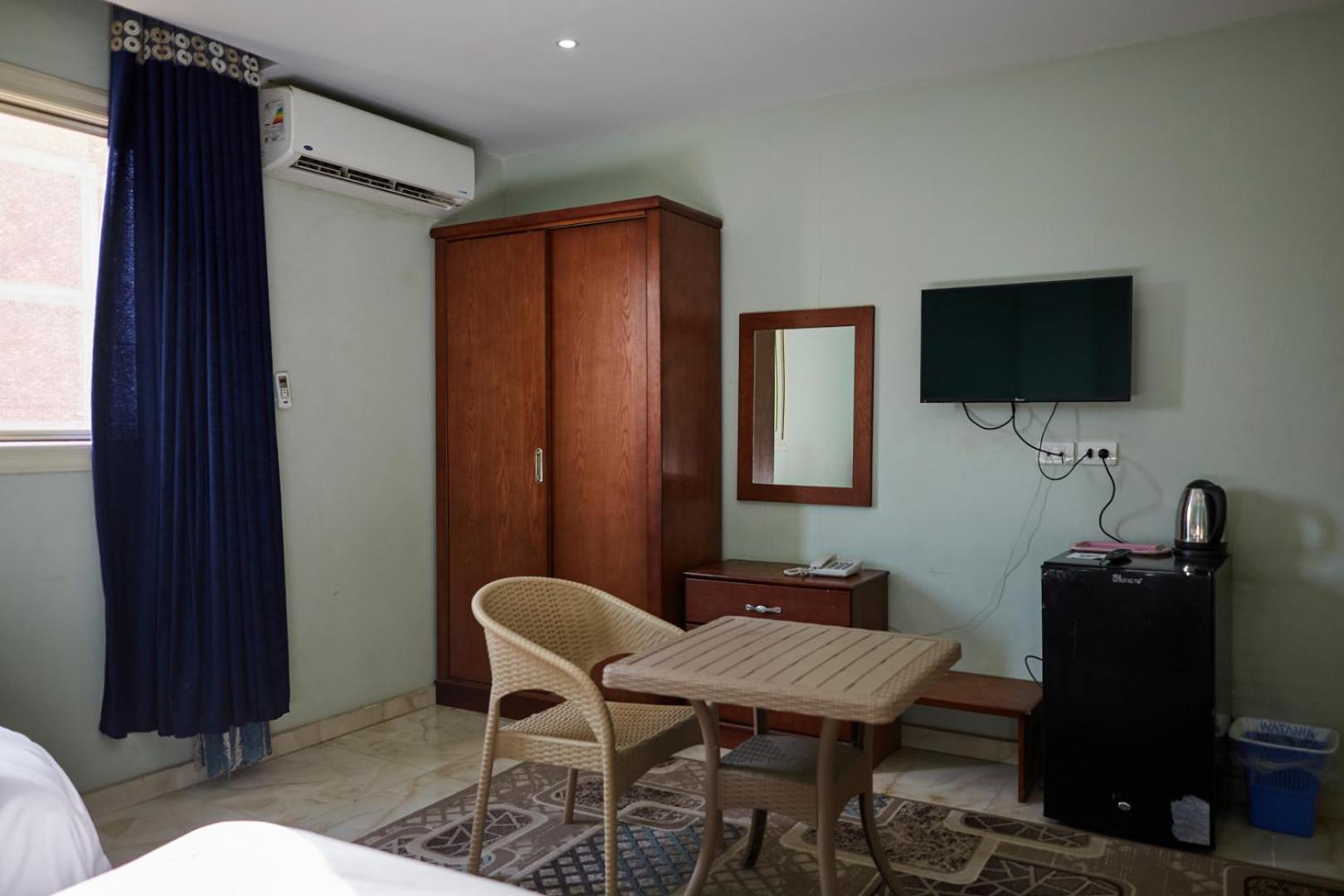 Grand Pyramid View Hotel Kafret el-Gabal Buitenkant foto