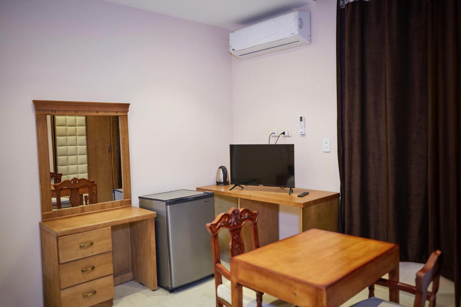 Grand Pyramid View Hotel Kafret el-Gabal Buitenkant foto