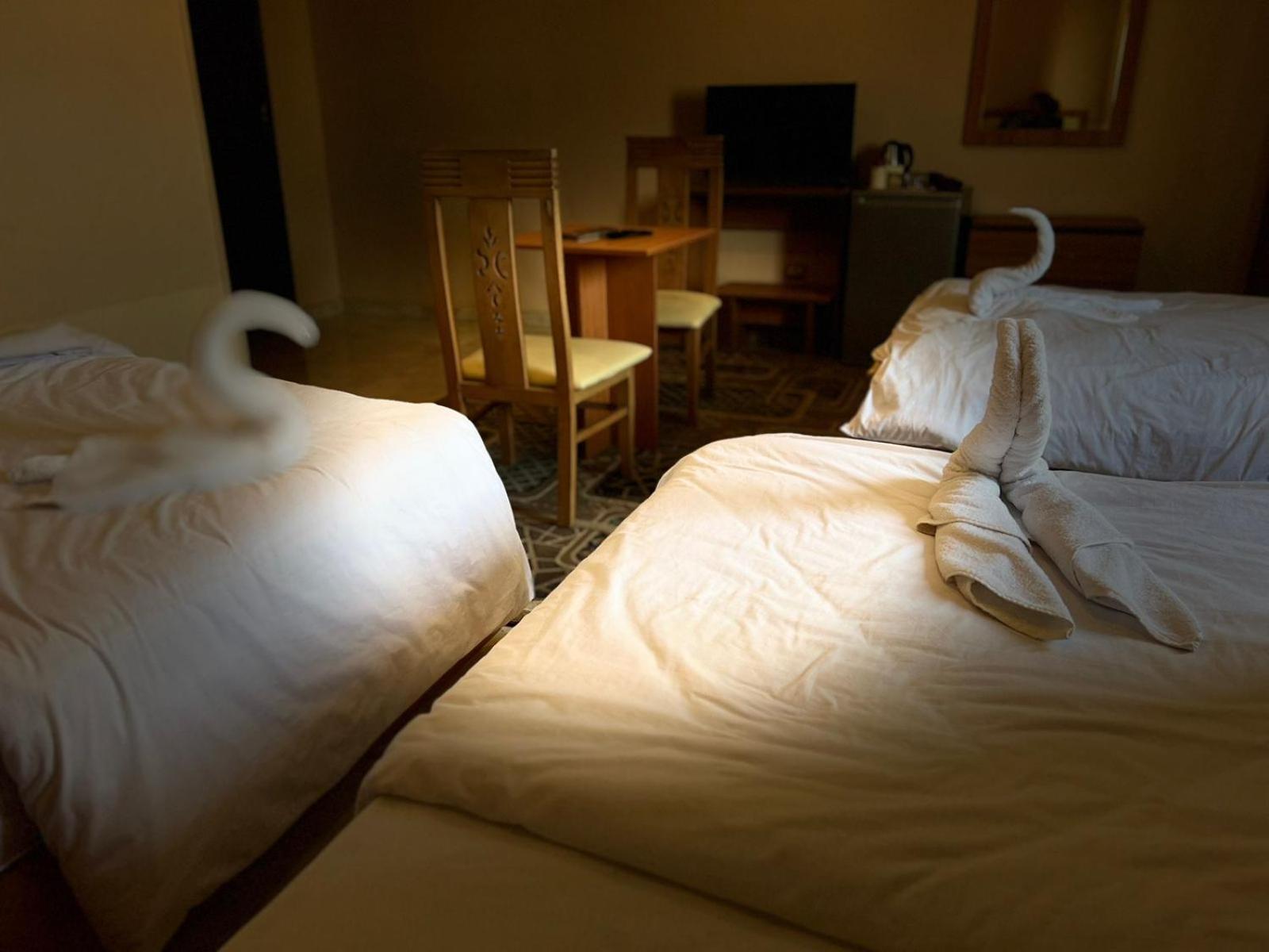 Grand Pyramid View Hotel Kafret el-Gabal Buitenkant foto